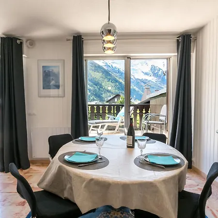 Spacieux A Avec Terrasse Et Parking Prive - Fr-1-343-173 * Chamonix
