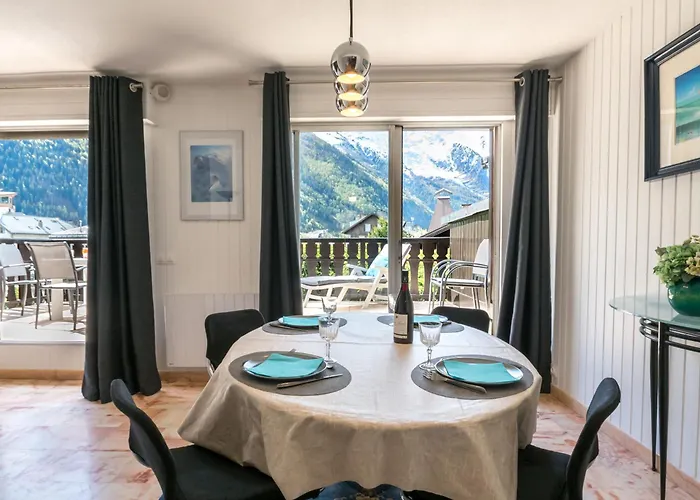 Spacieux A Avec Terrasse Et Parking Prive - Fr-1-343-173 * Chamonix